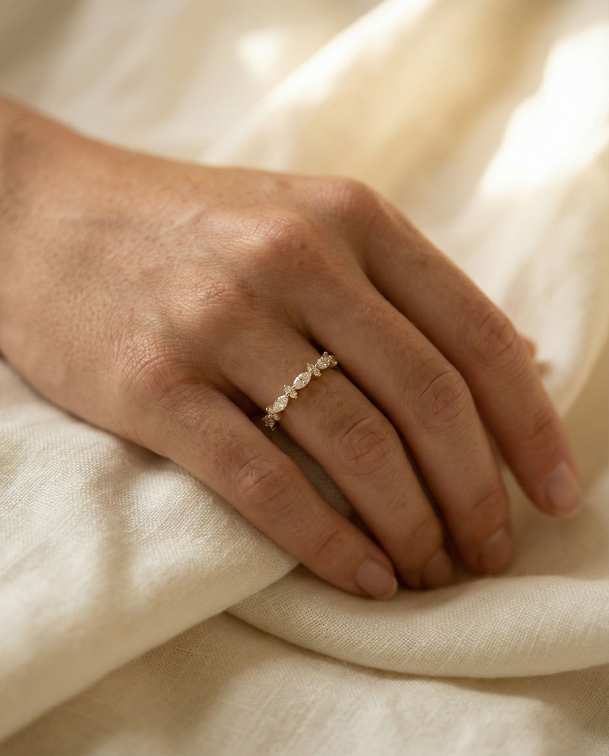 Satéur Vigne Diamond Ring™, 14K Solid Gold worn