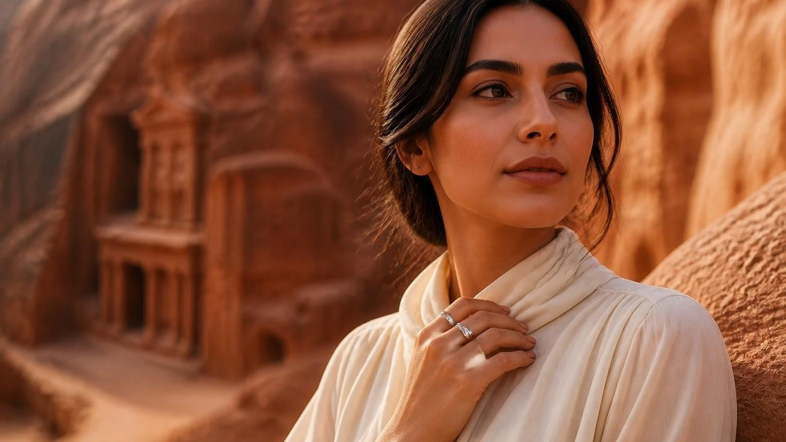 Best engagement rings in Jordan — Satéur Destinée Ring at Petra rose-red canyon