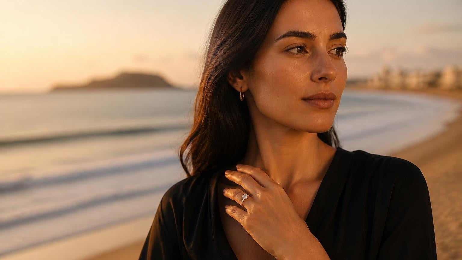 Best engagement rings in Las Palmas — Satéur Destinée Ring at Playa de Las Canteras