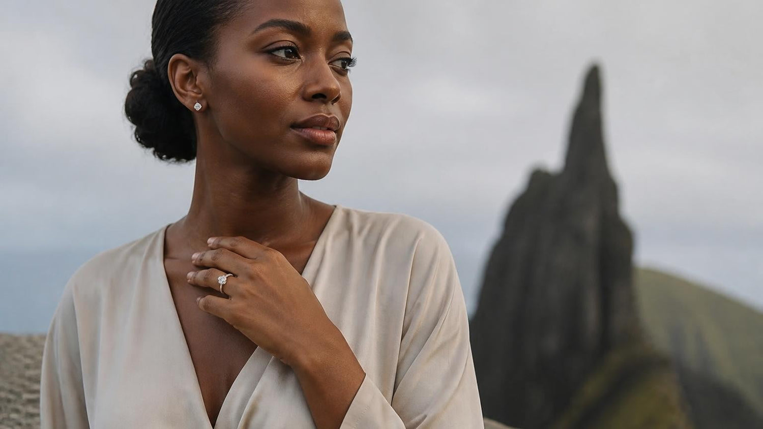Best engagement rings in São Tomé and Príncipe — Satéur Destinée Ring with Pico Cão Grande volcanic spire