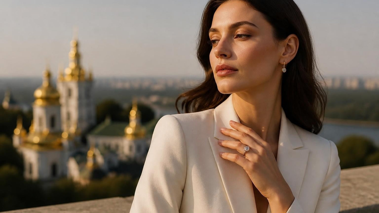 Best engagement rings in Ukraine — Satéur Destinée Ring™ with Kyiv-Pechersk Lavra golden domes