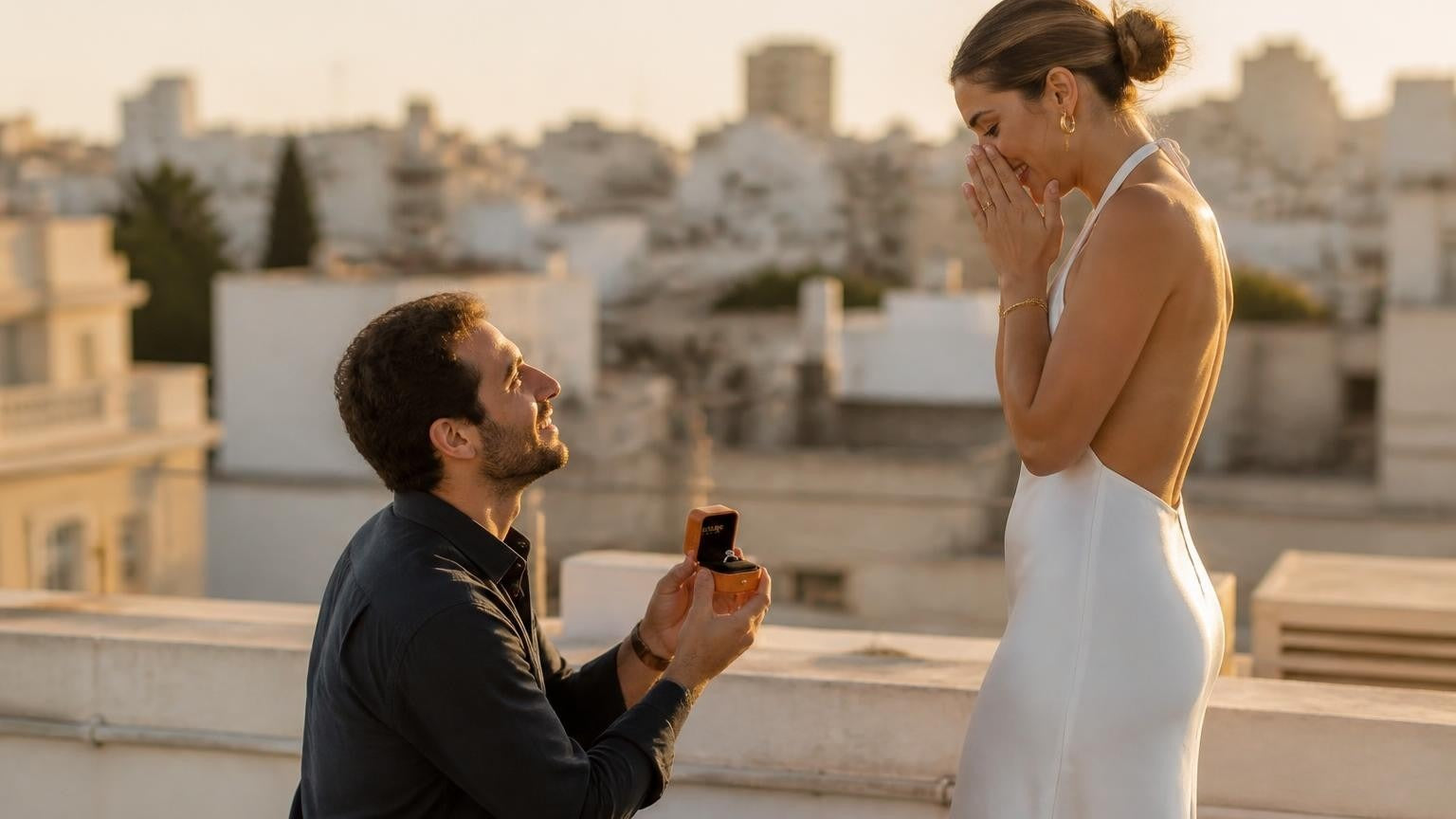 Marriage proposal in Israel with the Satéur Destinée Ring — sunset on the Tel Aviv beachfront promenade