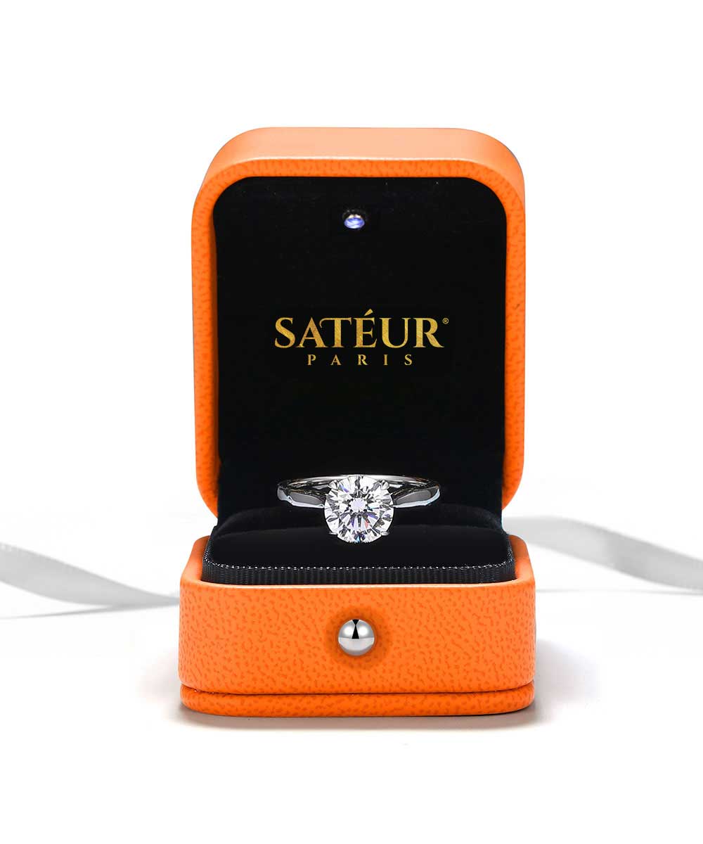 Satéur Pierre d'Amour Ring™