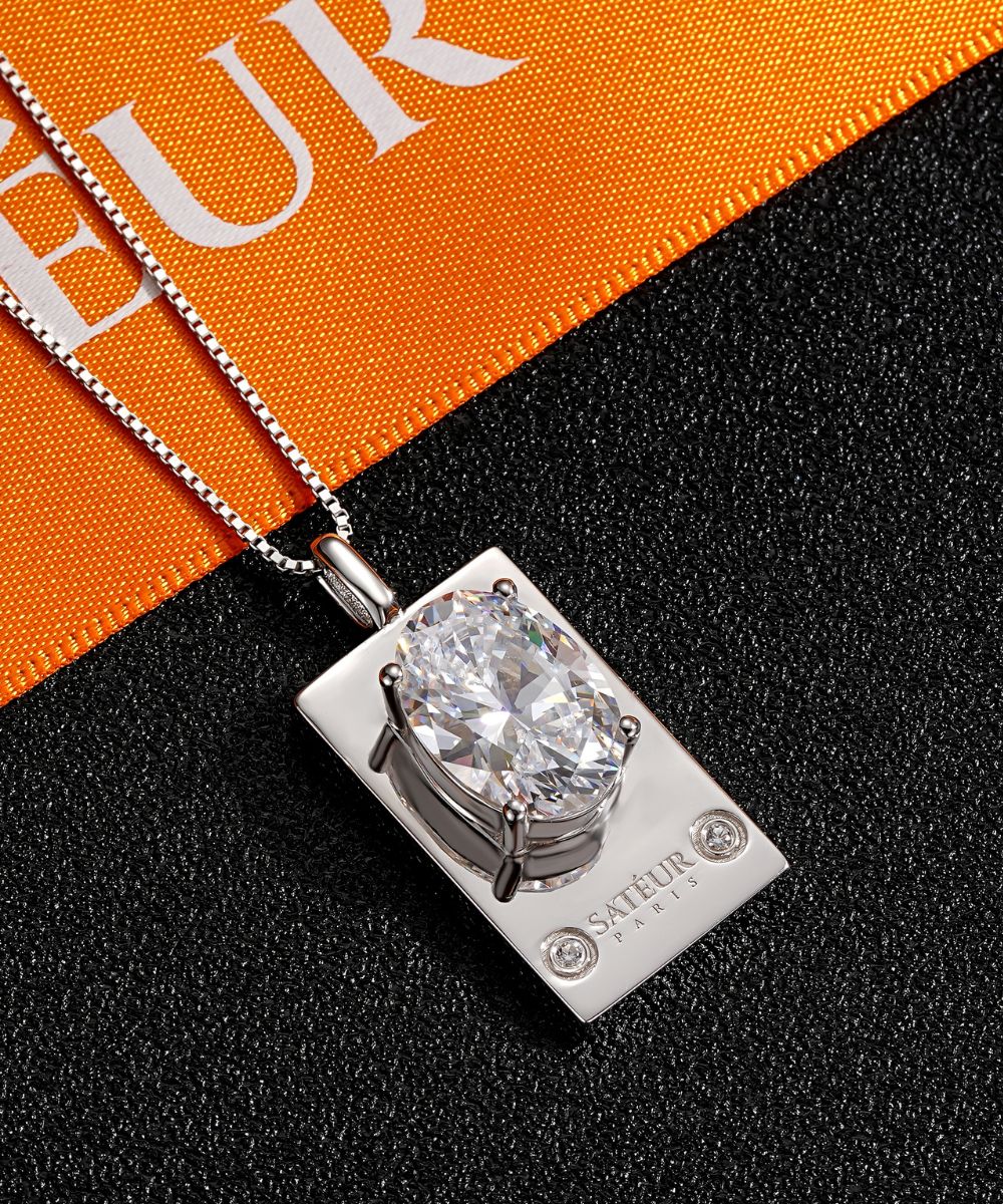 Satéur Parisian Treasure® Ovale Diamond Necklace, 18K White Gold