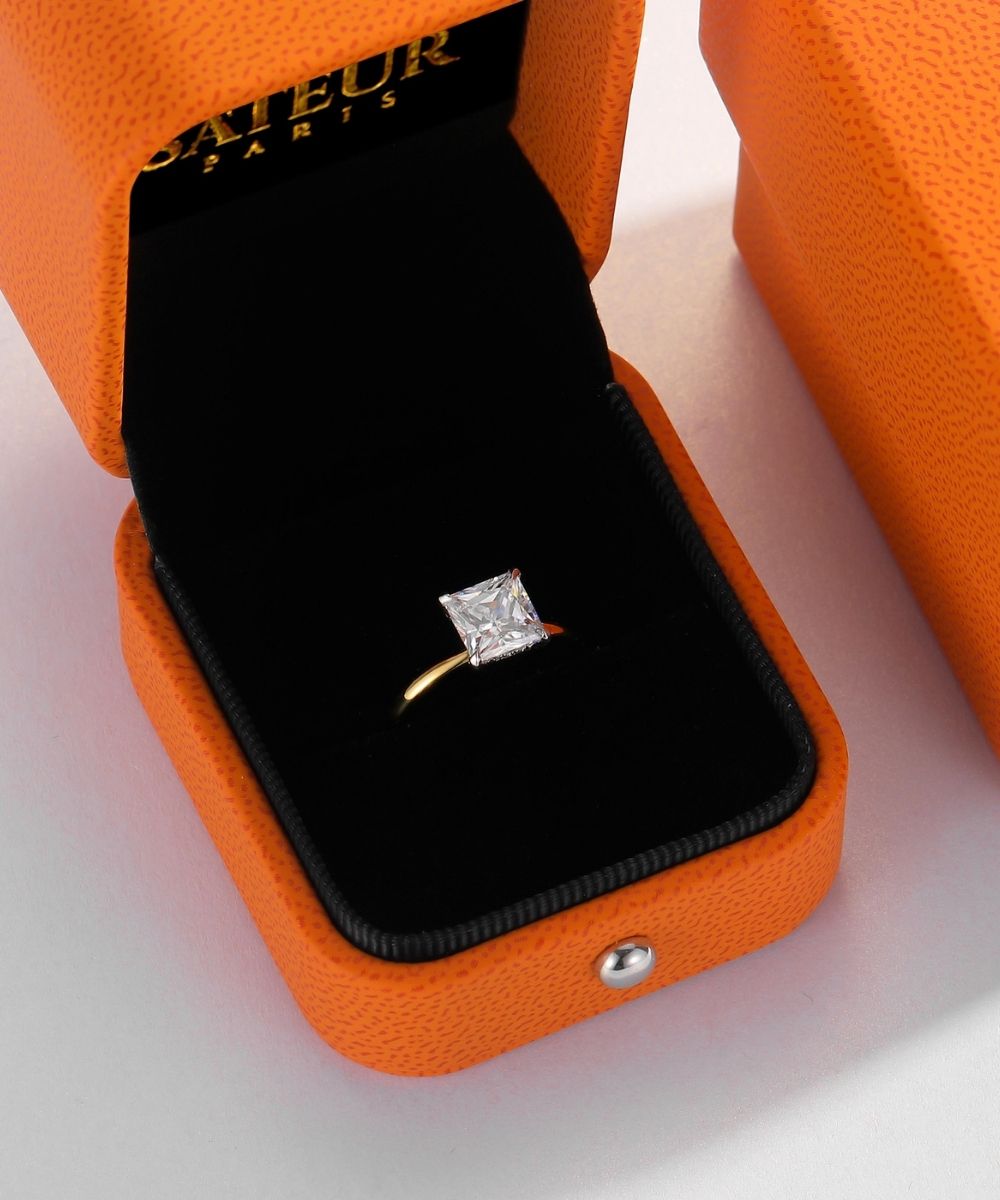 Satéur Aurous Gold Classic Diamond Ring™, 18K Gold