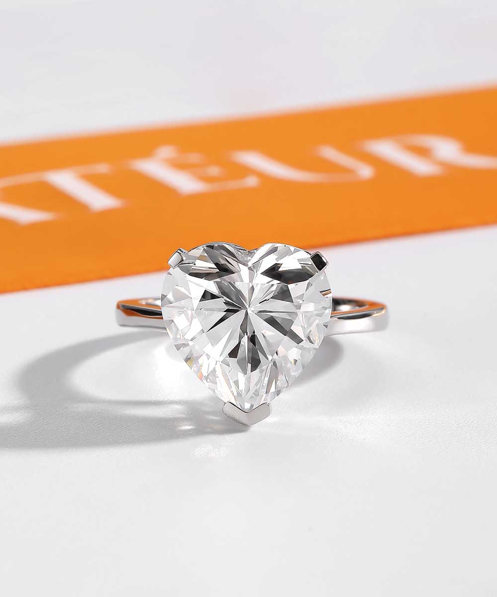 Satéur L'Amour Diamond Ring™, 18K White Gold