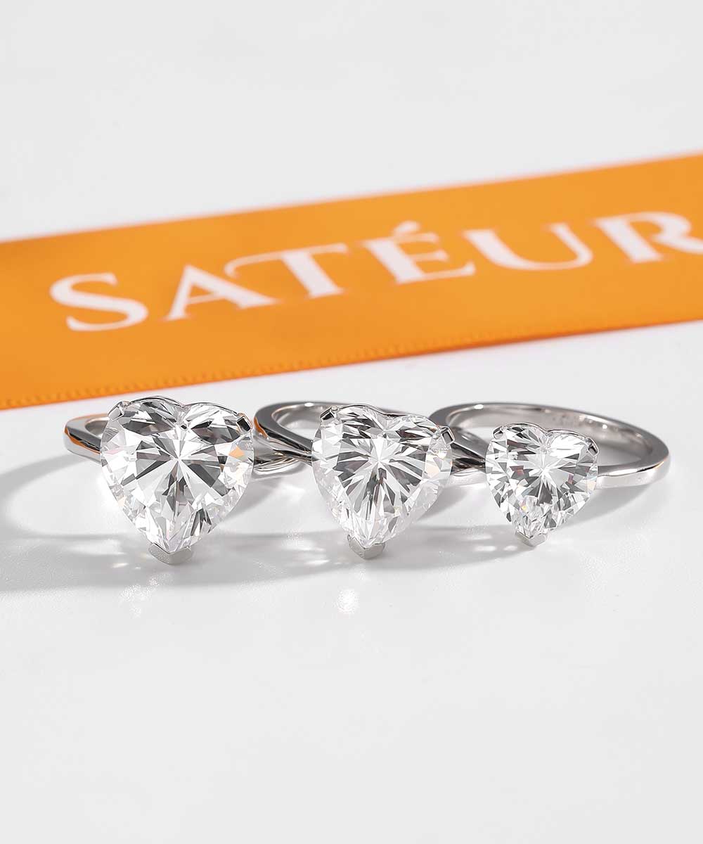 Satéur L'Amour Diamond Ring™, 18K White Gold
