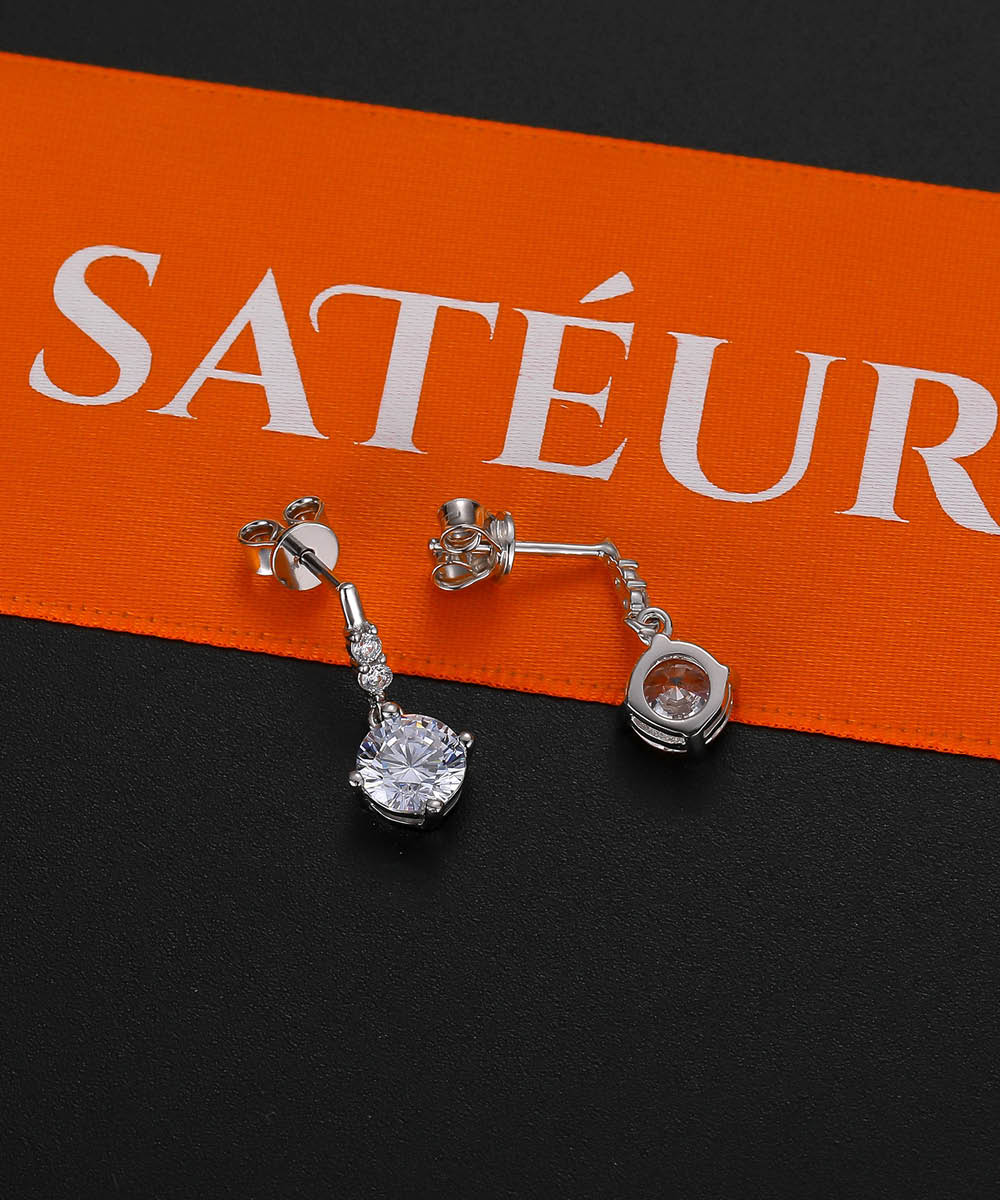 Satéur Il Neige Diamond Earrings™, 18K White Gold