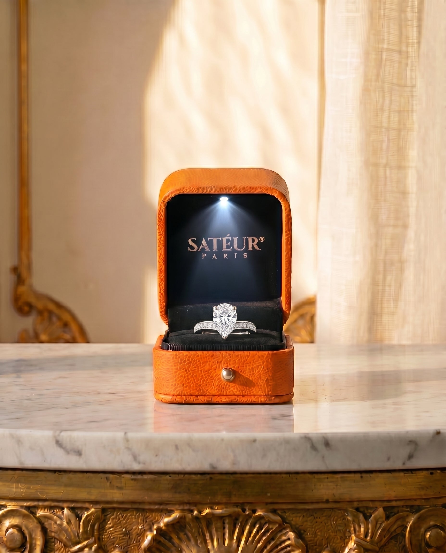 Satéur Tête de Perle Diamond Ring™, 18K White Gold