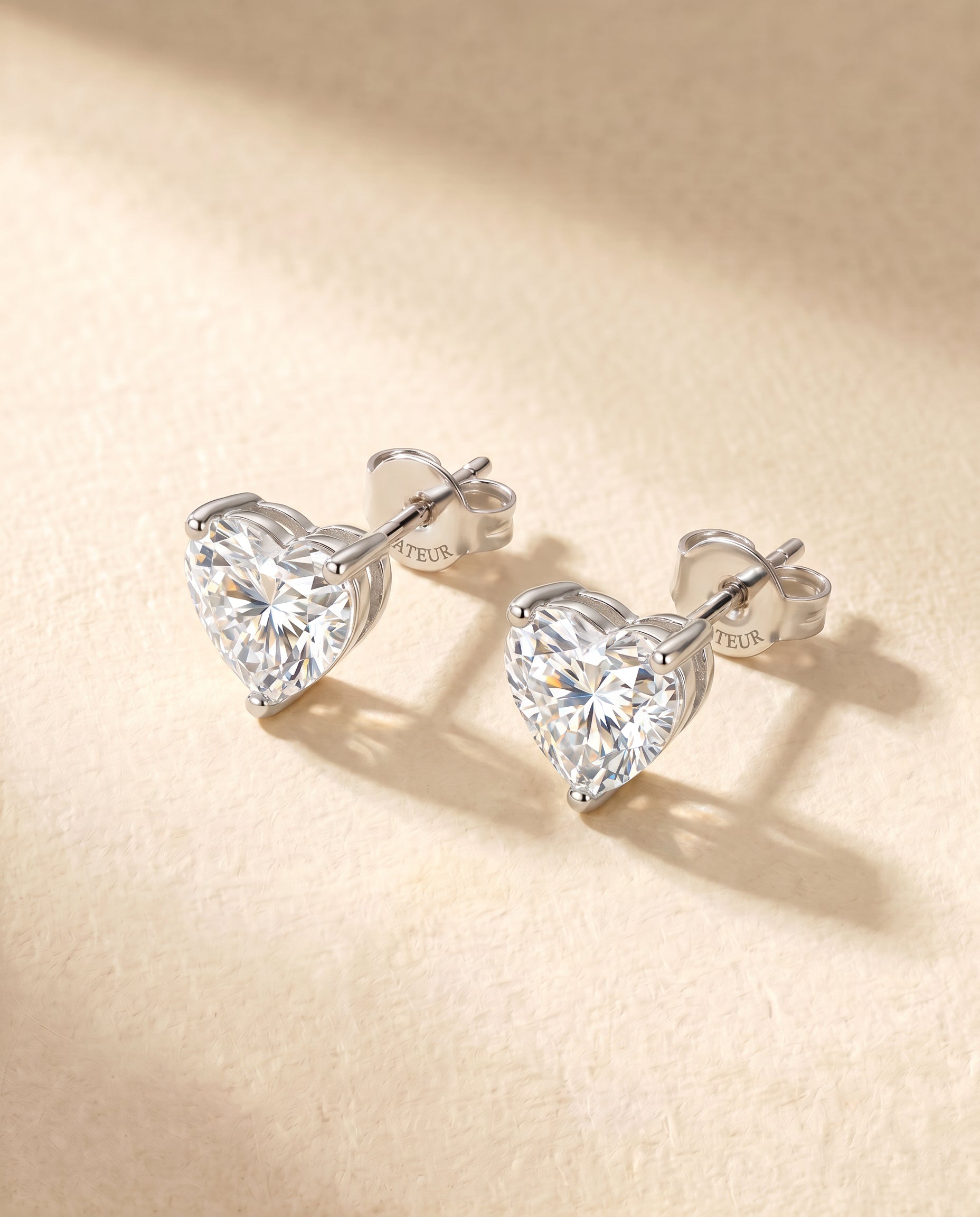 Satéur T'aimer Earrings™