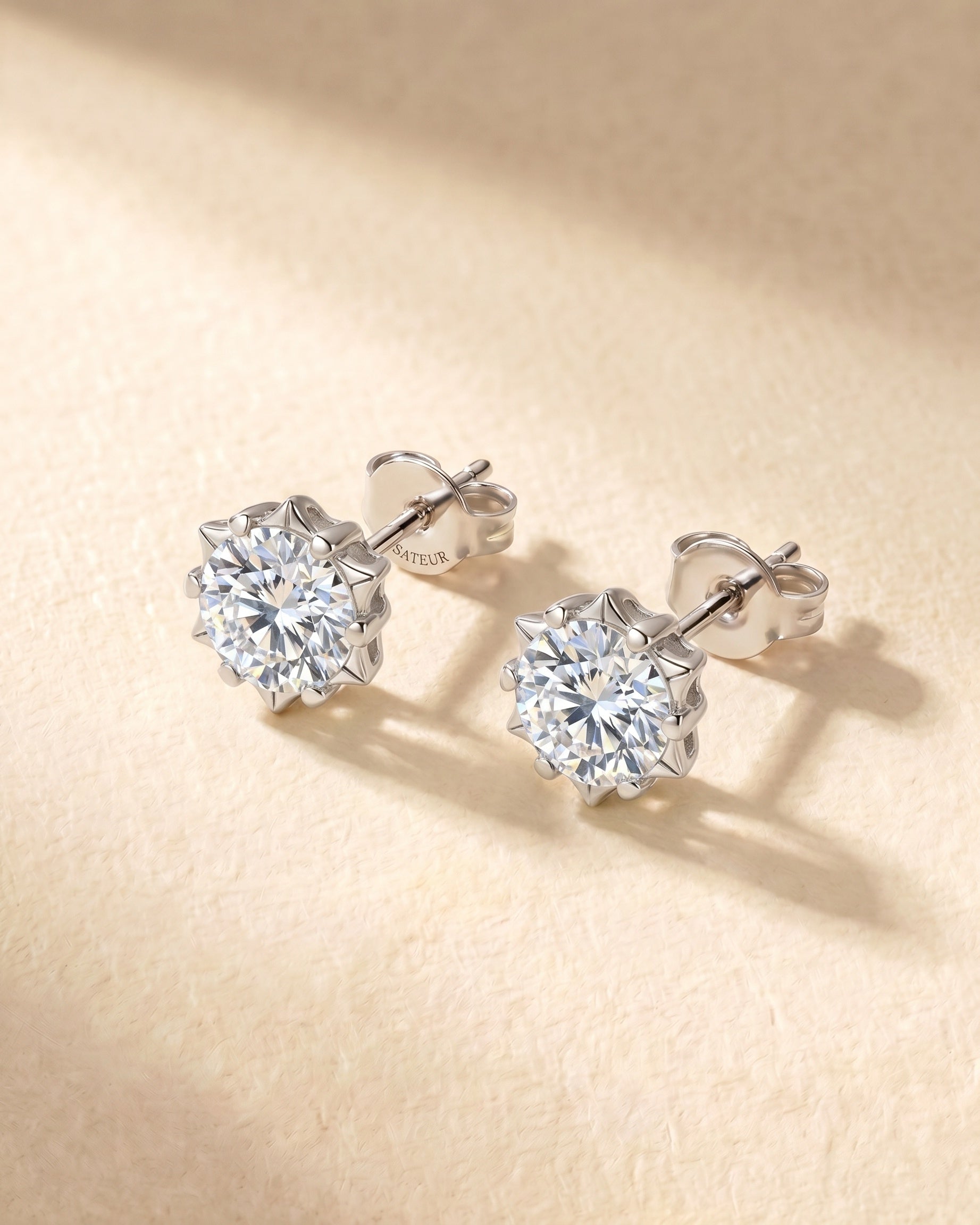 Satéur Étoiles Earrings