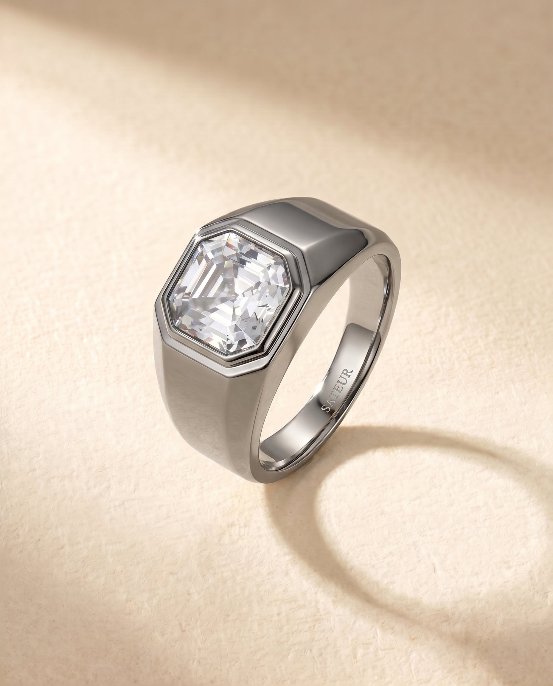 Satéur Homme Black Latérale Ring™
