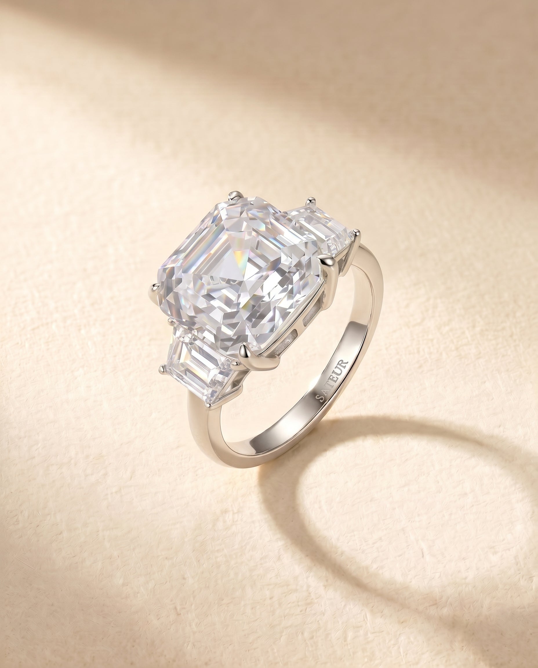 Satéur Le Serti Ring™