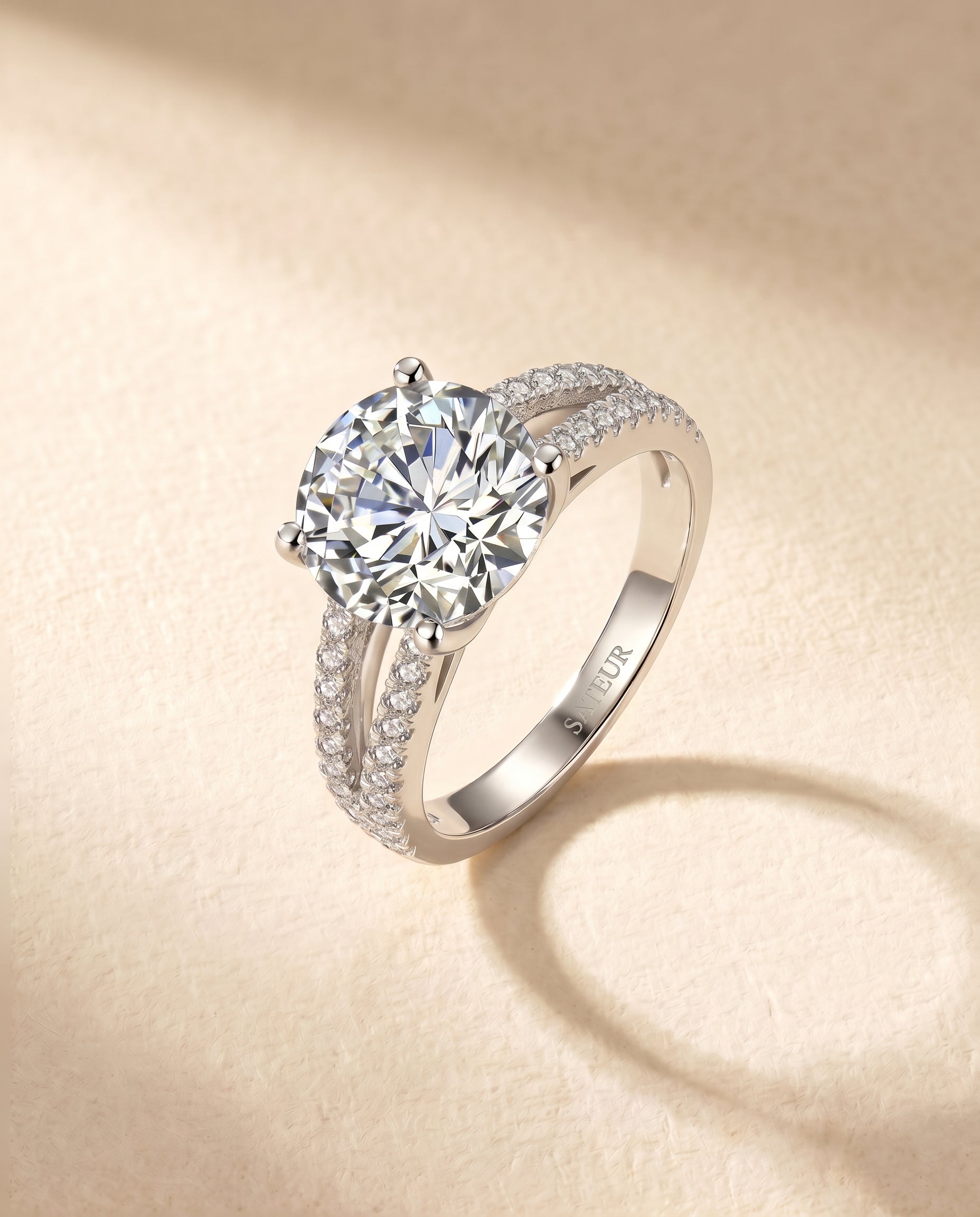 Satéur Lumière Étoile Ring™