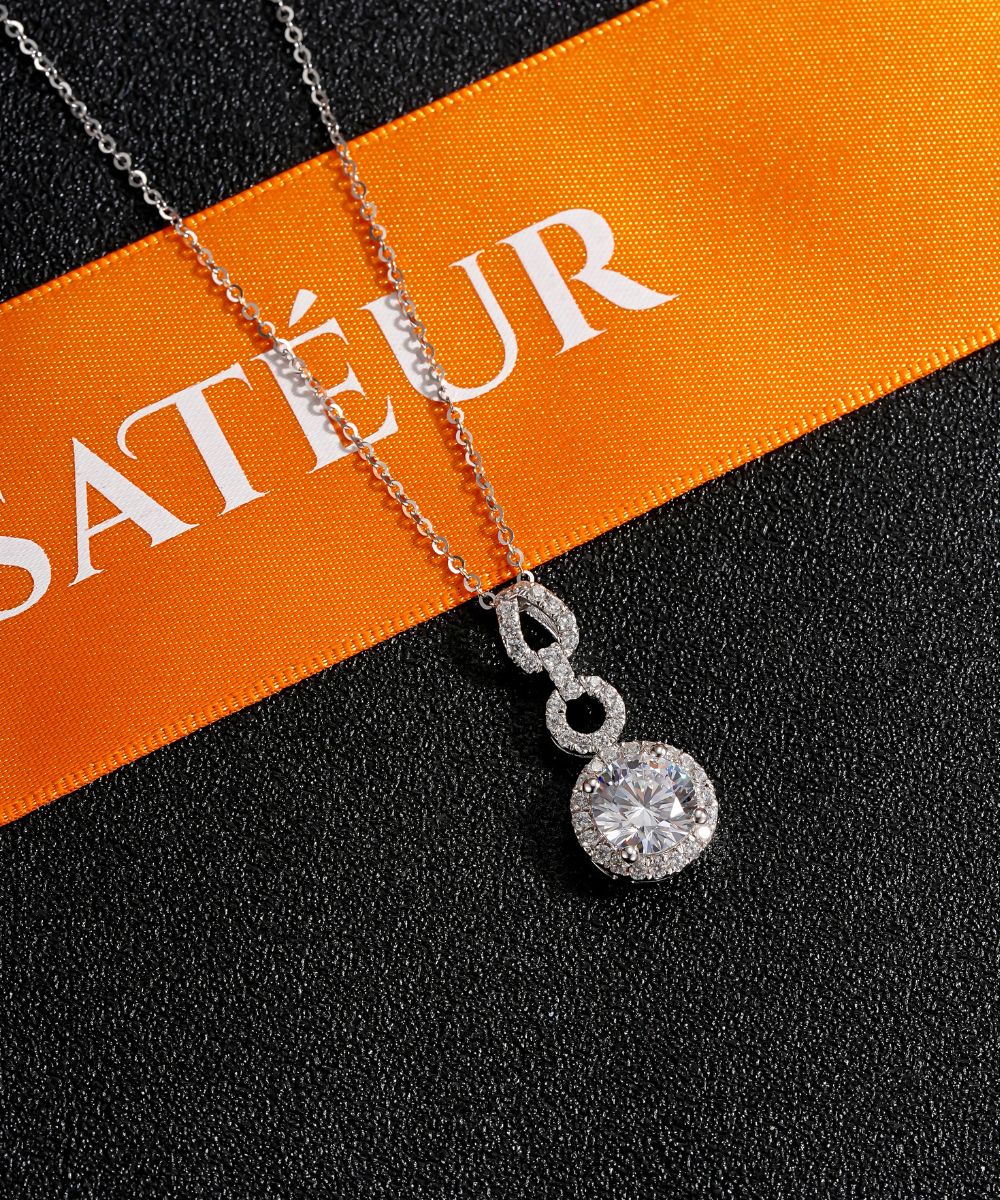 Satéur Svelte Diamond Necklace™, 18K White Gold