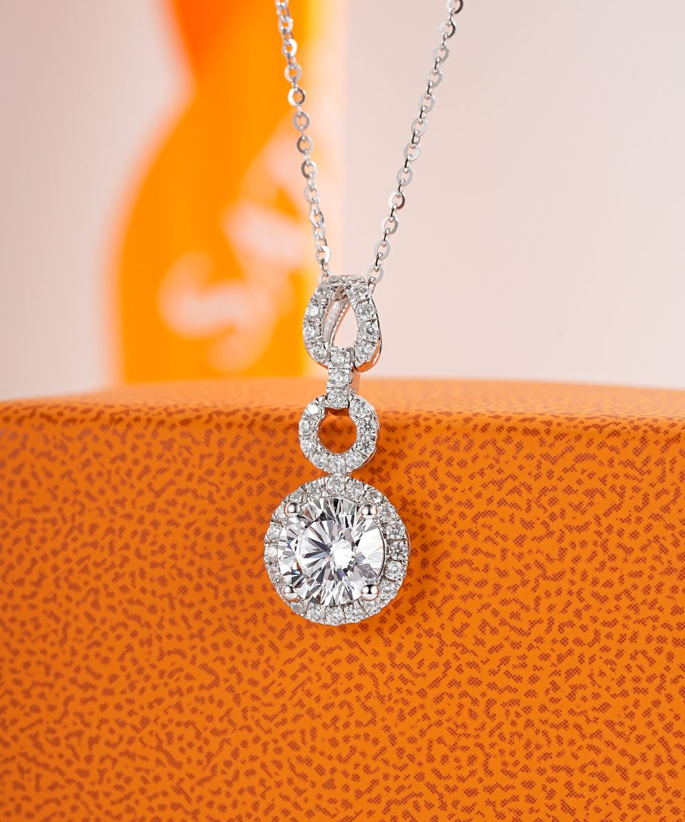 Satéur Svelte Diamond Necklace™, 18K White Gold