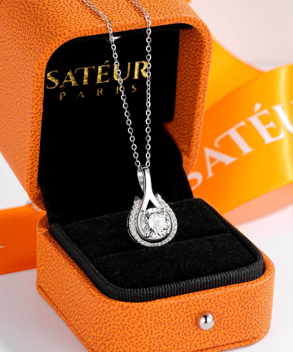 Satéur Pleureur Diamond Necklace™, 18K White Gold