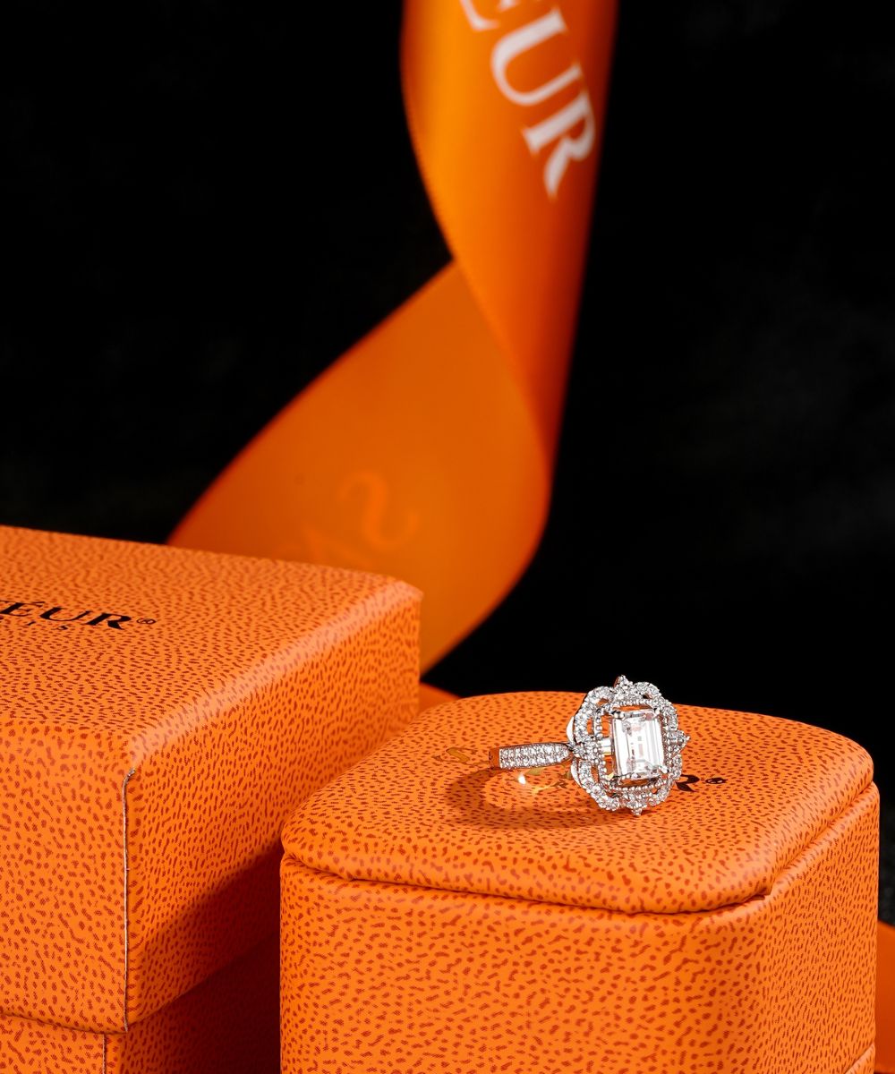 Satéur Rétro Éclat Diamond Ring™, 18K White Gold