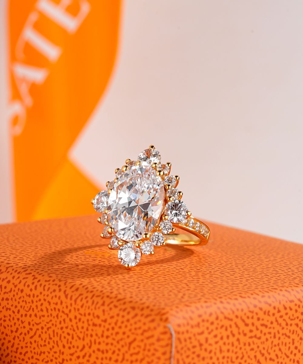 Satéur Rétro Aurous Gold Majesté Diamond Ring™, 18K Gold