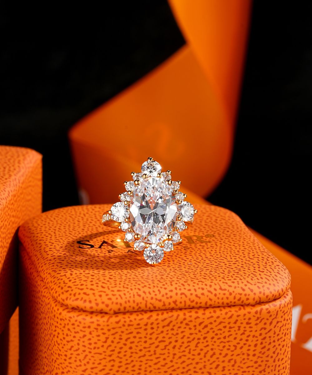 Satéur Rétro Aurous Gold Majesté Diamond Ring™, 18K Gold