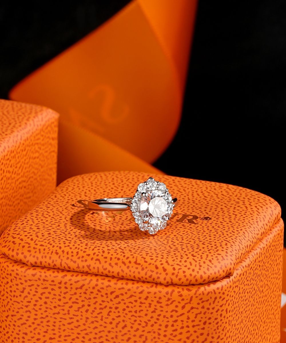 Satéur Rétro Rondeur Diamond Ring™, 18K White Gold