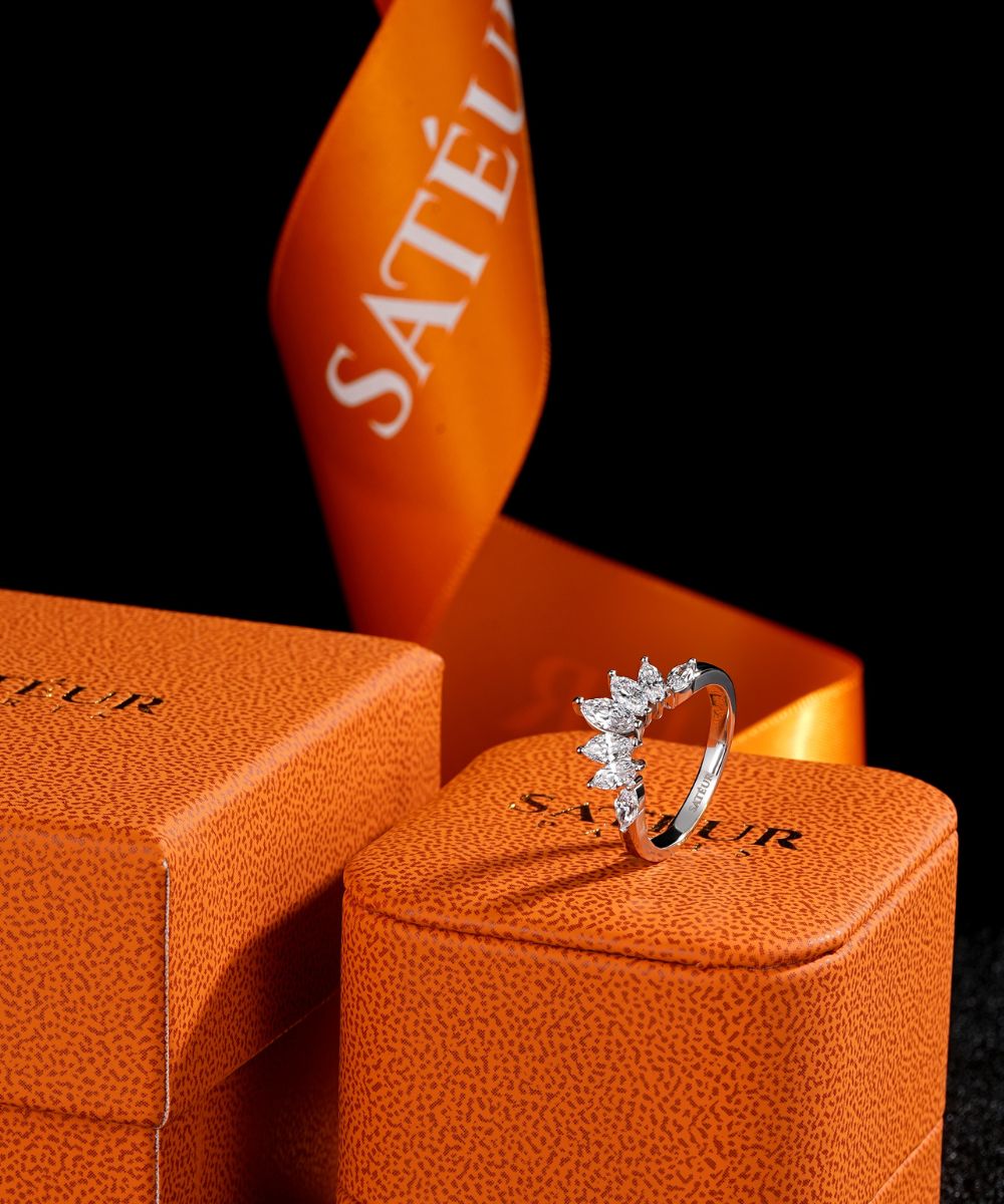Satéur Diadème Diamond Ring™, 18K White Gold