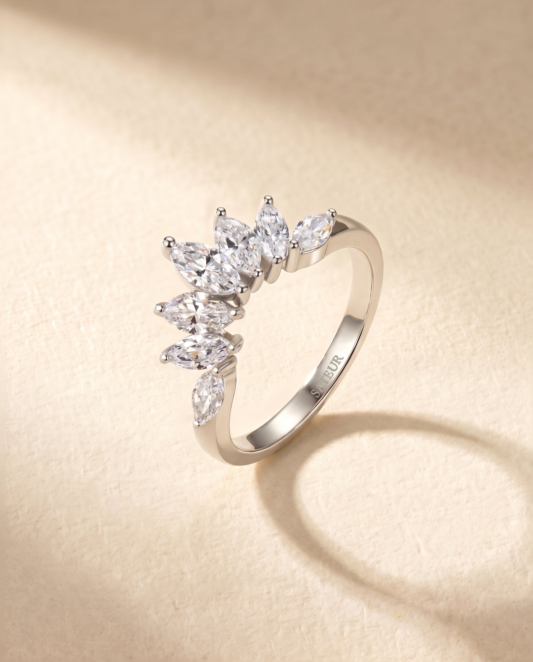Satéur Diadème Ring™