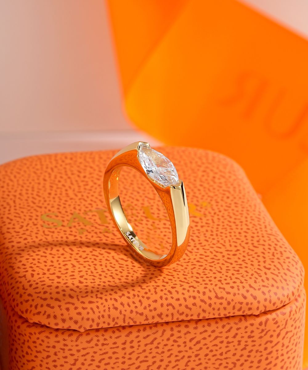 Satéur Aurous Gold Raffiné Diamond Ring™, 18K Gold