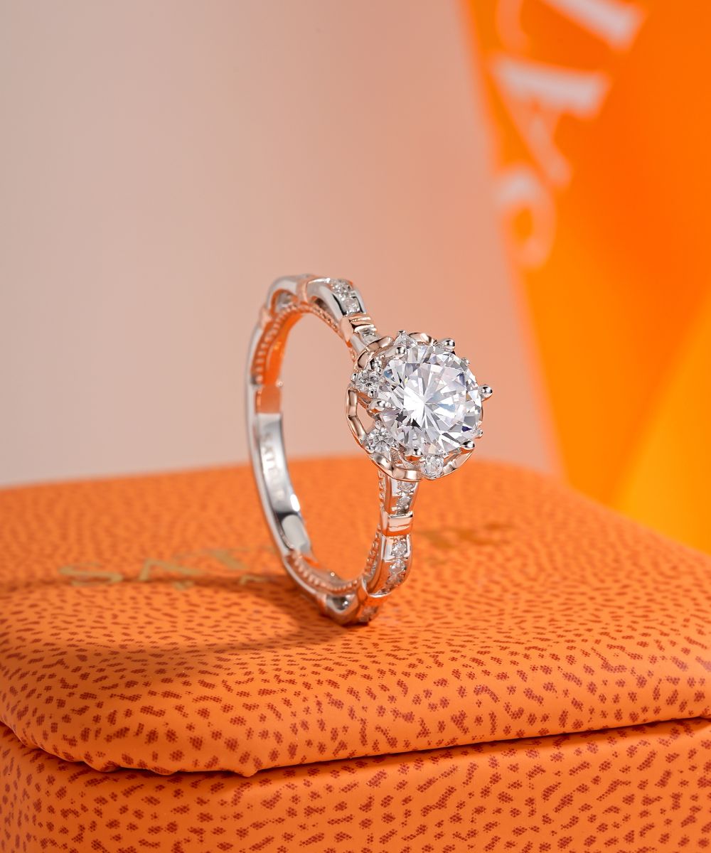 Satéur Lune de Rosé Diamond Ring™, 18K Rose Gold