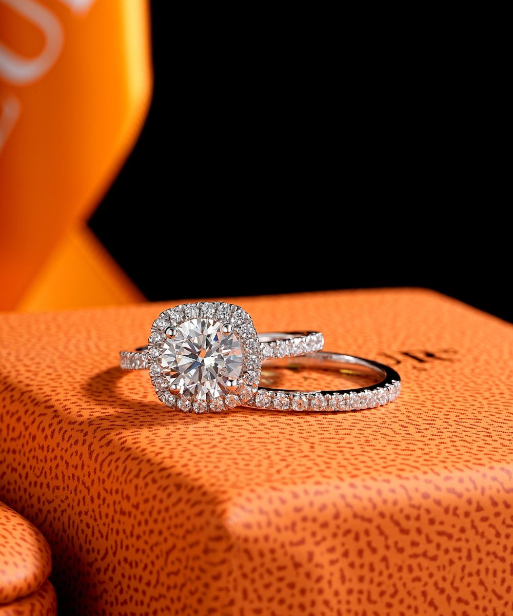 Satéur Lumière Wedding Diamond Ring Set™, 18K White Gold