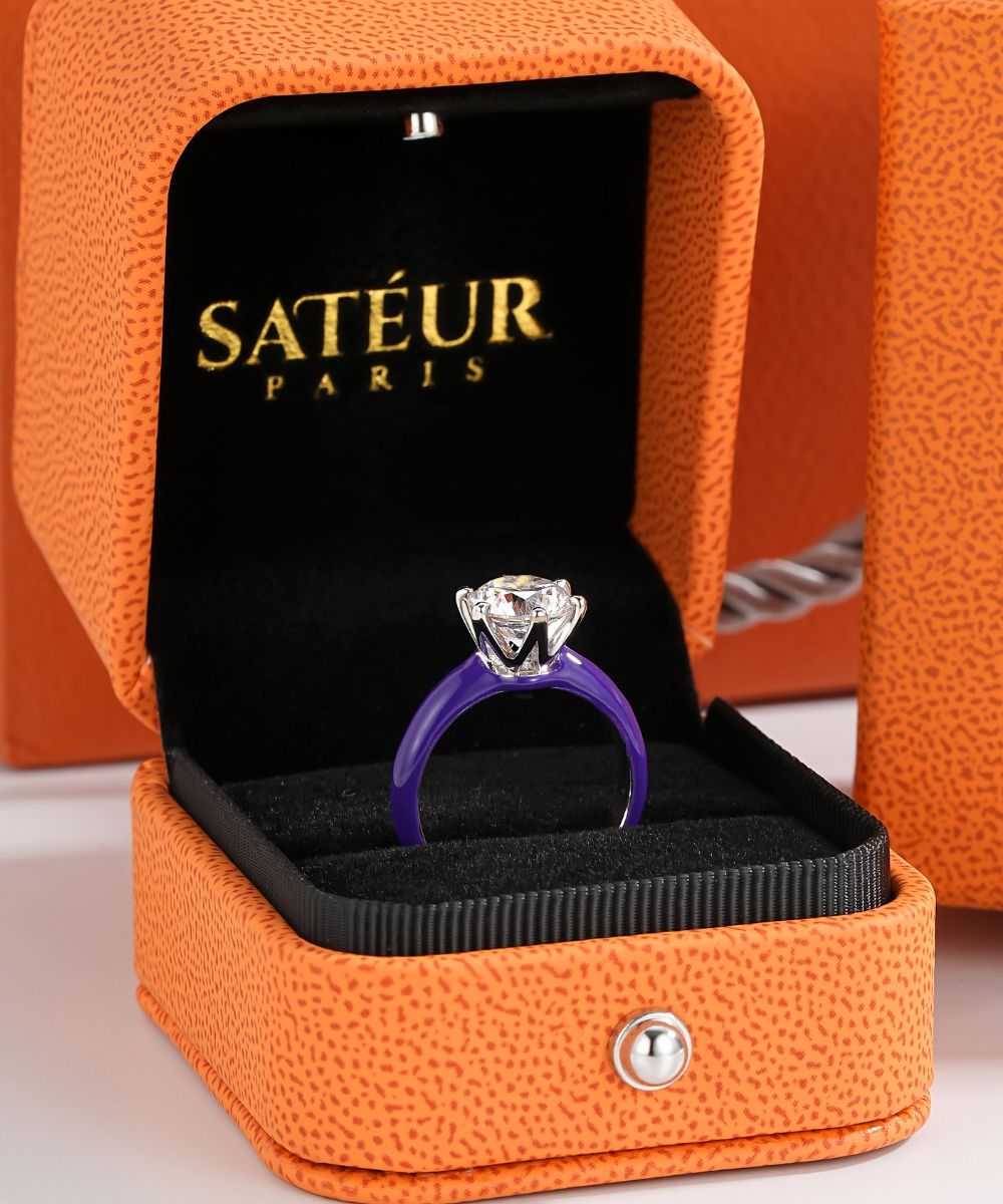 Satéur Colorée Amethyst Diamond Ring™, 18K White Gold