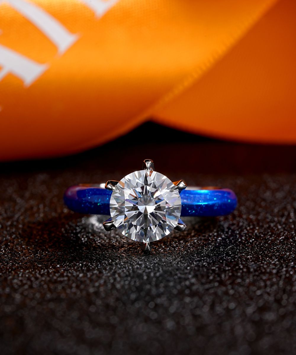 Satéur Colorée Starry Night Diamond Ring™, 18K White Gold