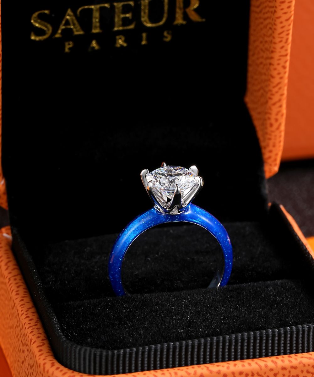 Satéur Colorée Starry Night Diamond Ring™, 18K White Gold