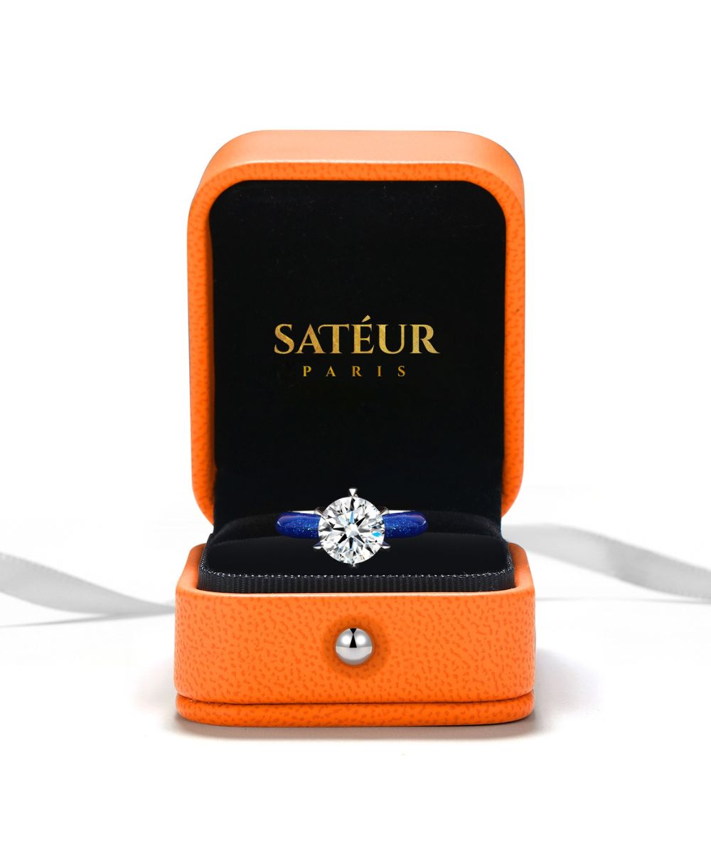 Satéur Colorée Starry Night Diamond Ring™, 18K White Gold