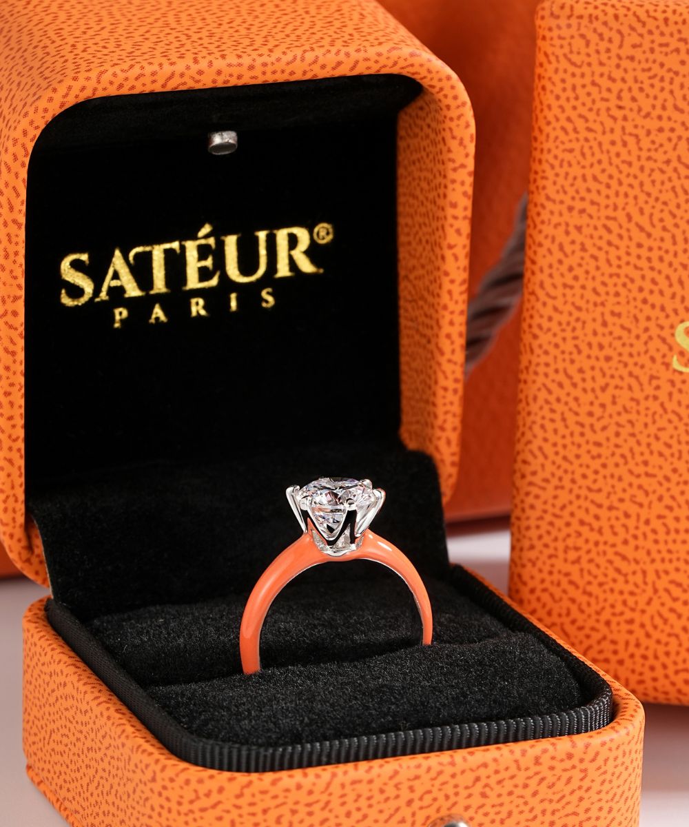 Satéur Colorée Tropical Orange Diamond Ring™, 18K White Gold