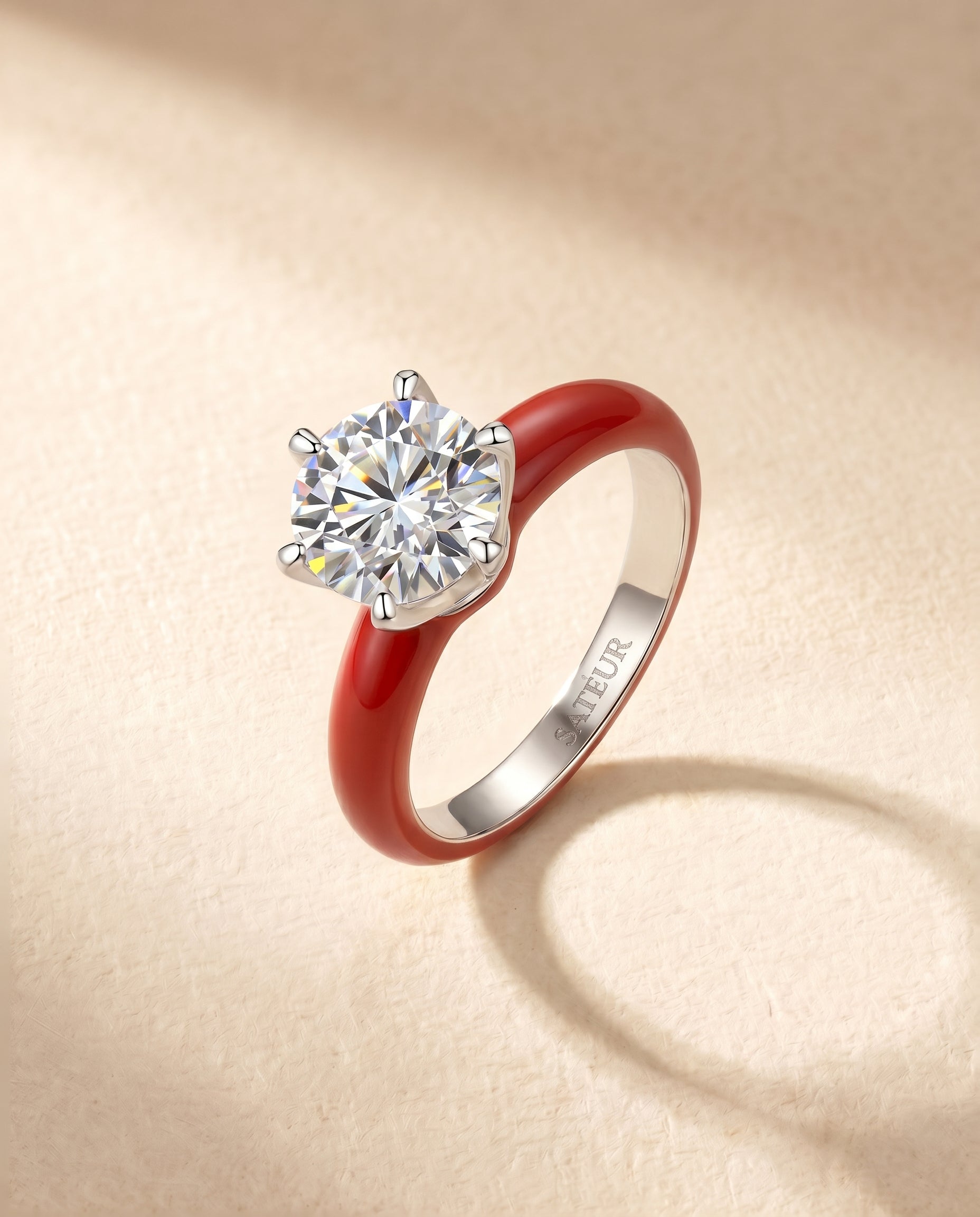Satéur Colorée Scarlet Diamond Ring™, 18K White Gold