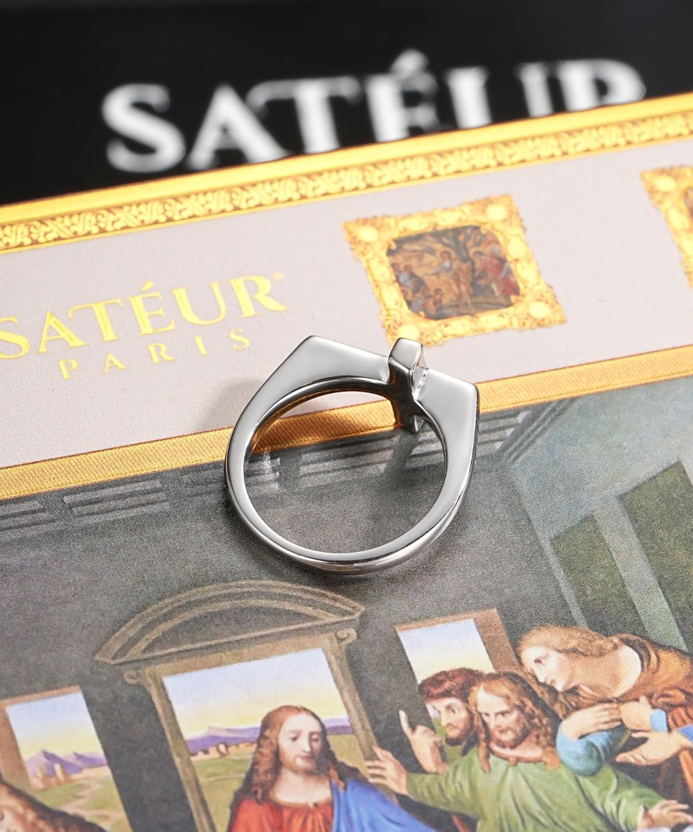 Satéur Vérité Diamond Ring™, 18K White Gold