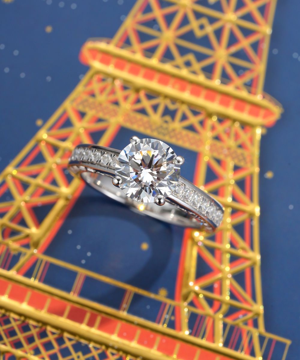 Satéur Argenté Eiffel Tower Diamond Ring™, 18K White Gold