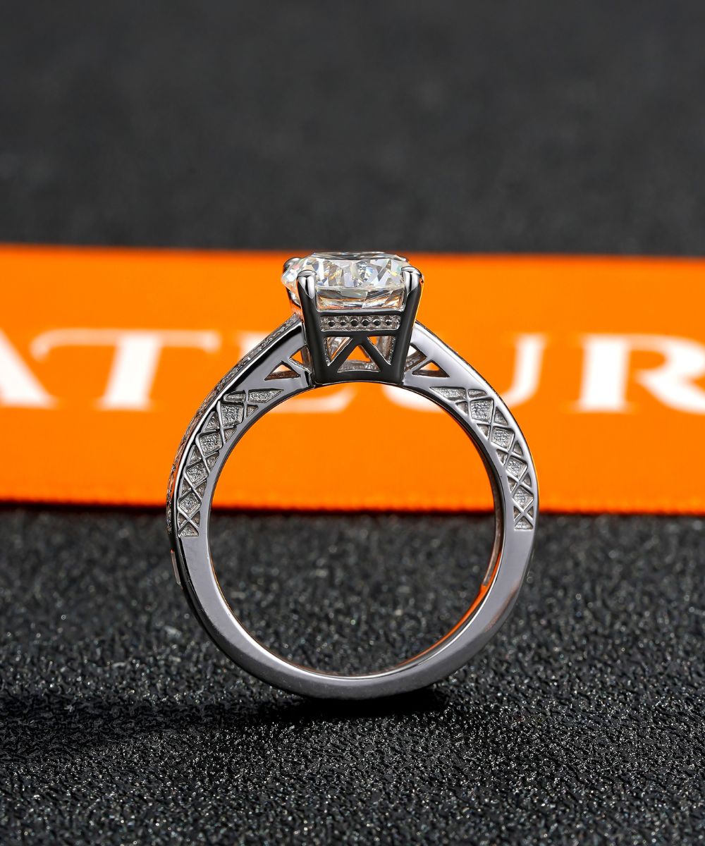 Satéur Argenté Eiffel Tower Diamond Ring™, 18K White Gold