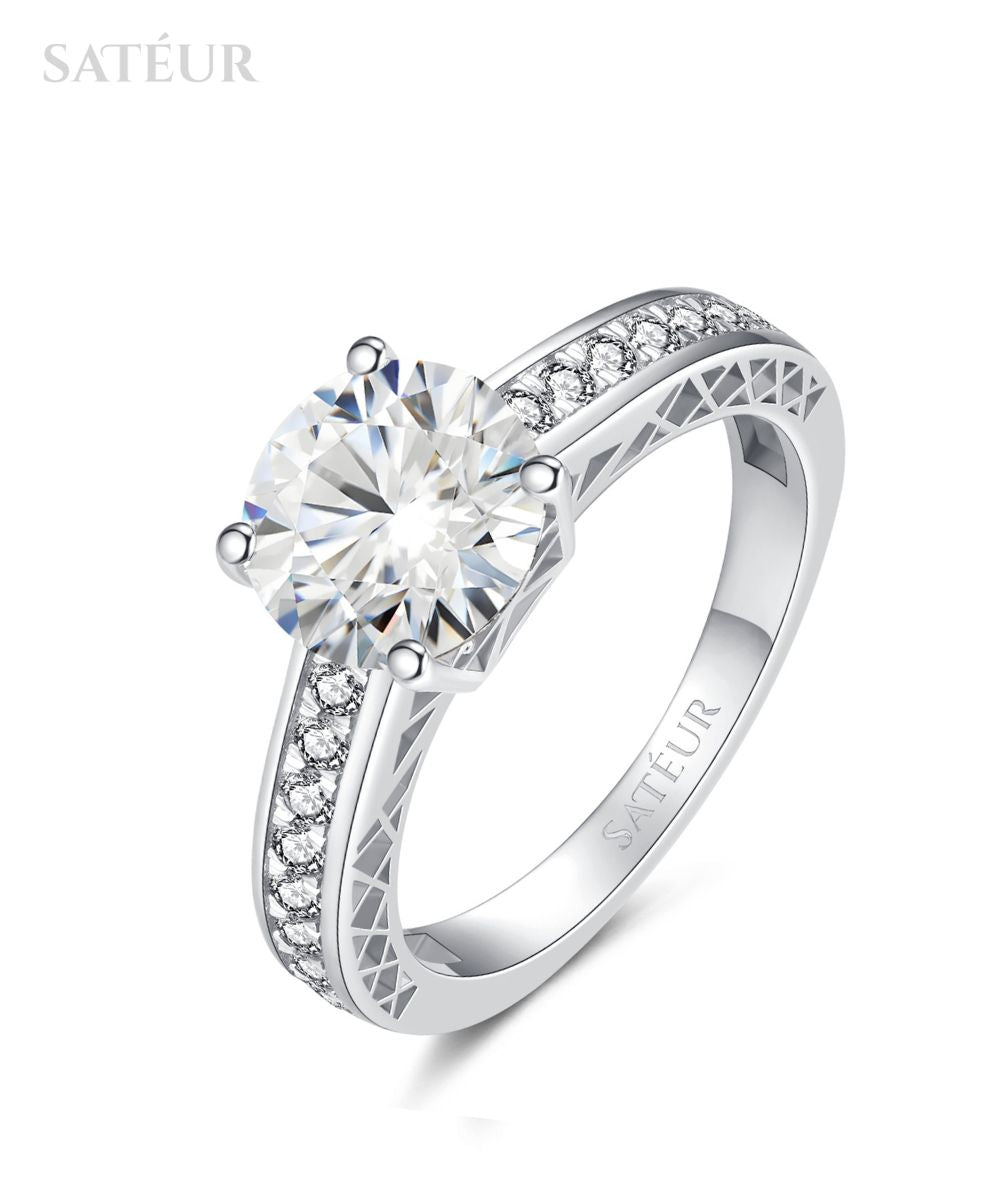 Satéur Argenté Eiffel Tower Ring™