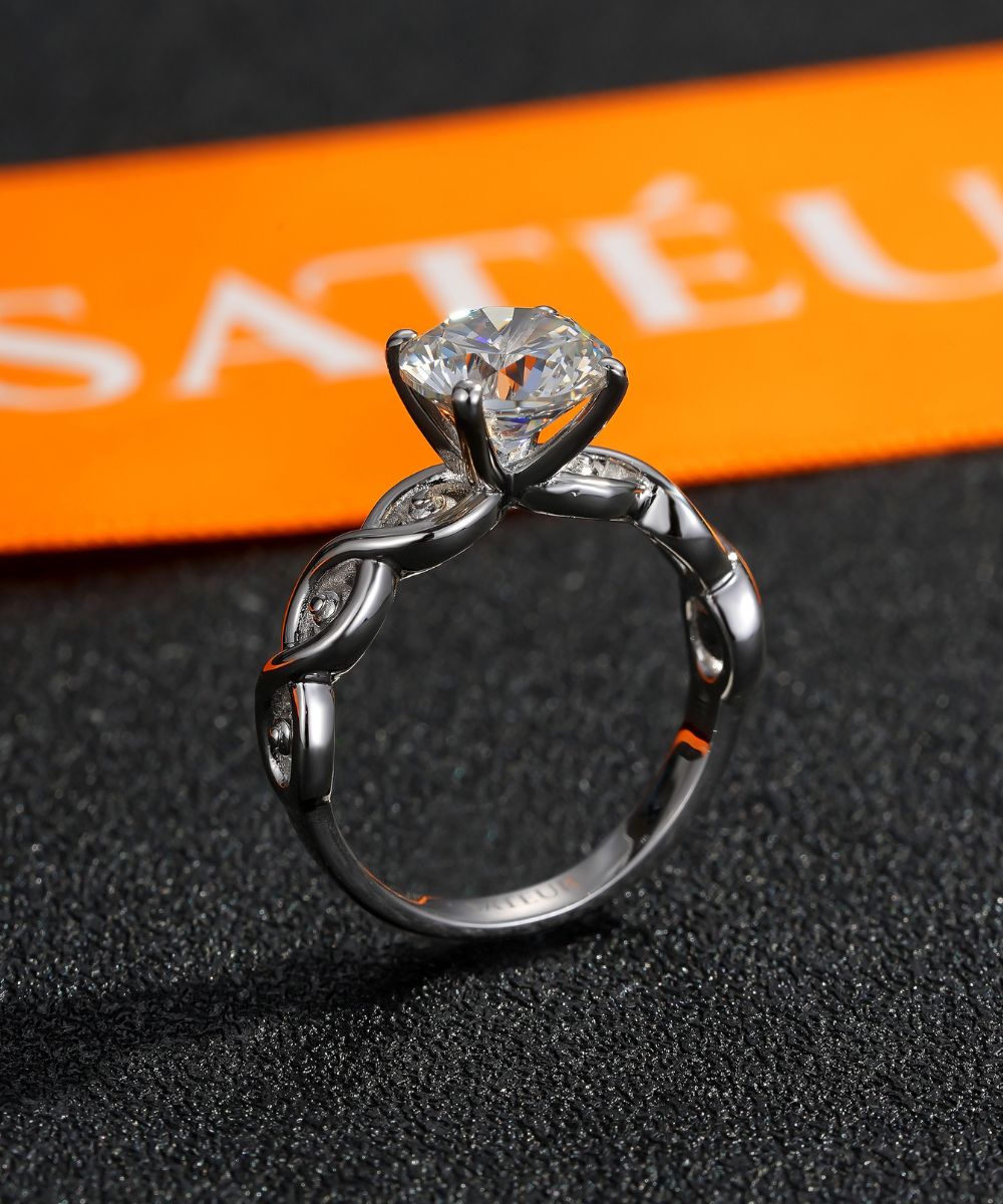 Satéur Argenté Mona Lisa Diamond Ring™, 18K White Gold