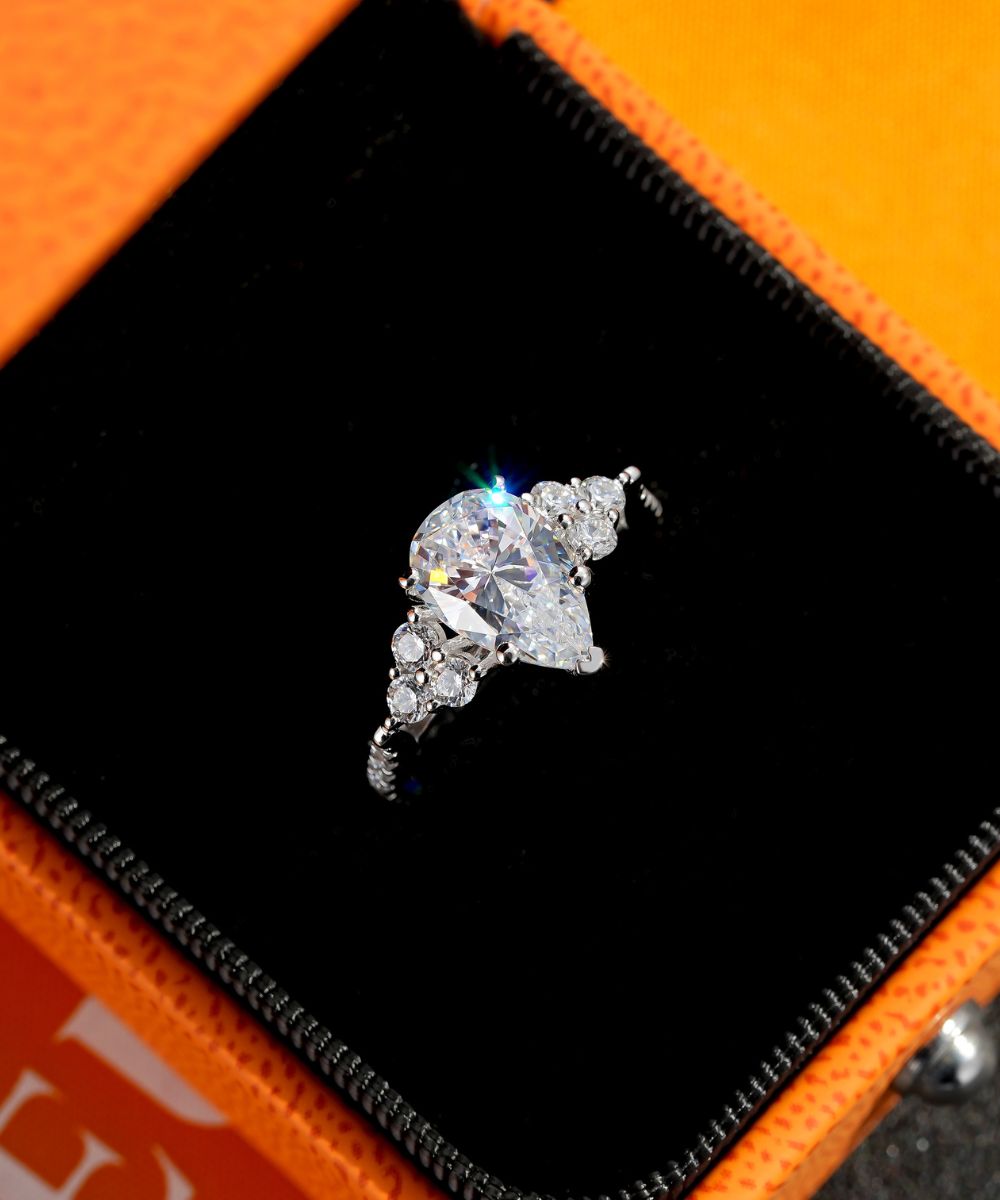 Satéur Palais Perlé Diamond Ring™, 18K White Gold