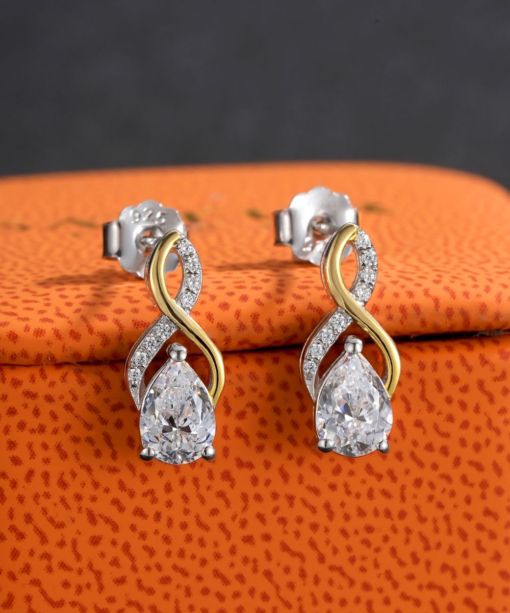 Satéur Trône Royal Diamond Earrings™, 18K White Gold