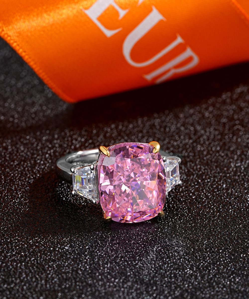 Satéur Rosée Impériale Diamond Ring™, 18K White Gold