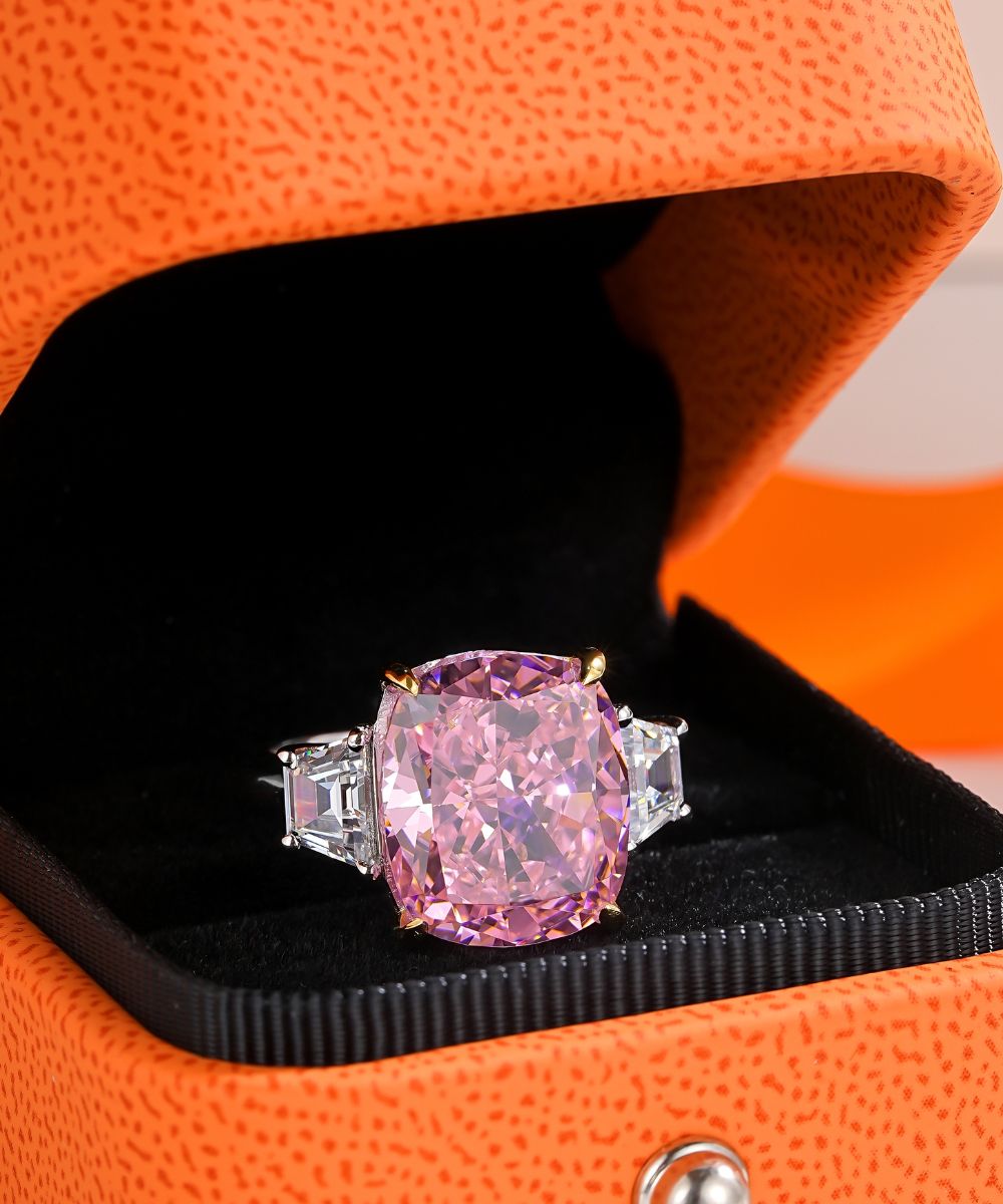Satéur Rosée Impériale Diamond Ring™, 18K White Gold