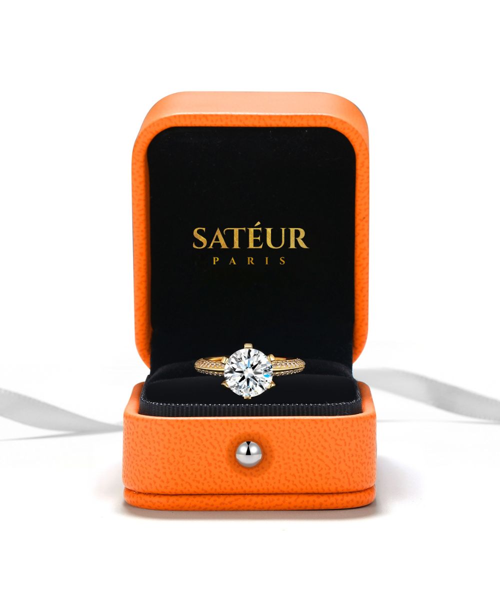 Satéur Aurous Gold Royale Ring™