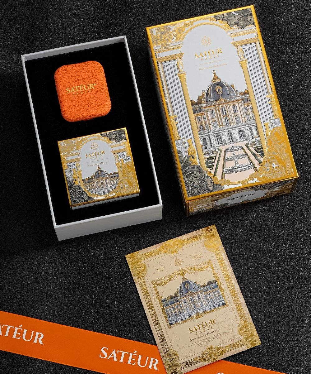 Satéur D'or Fleur de Versailles ネックレス™