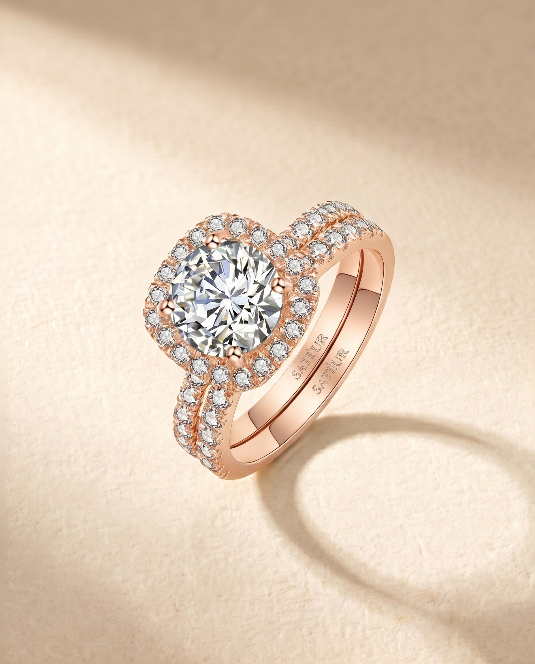 Satéur Rosé Lumière Wedding Ring Set™