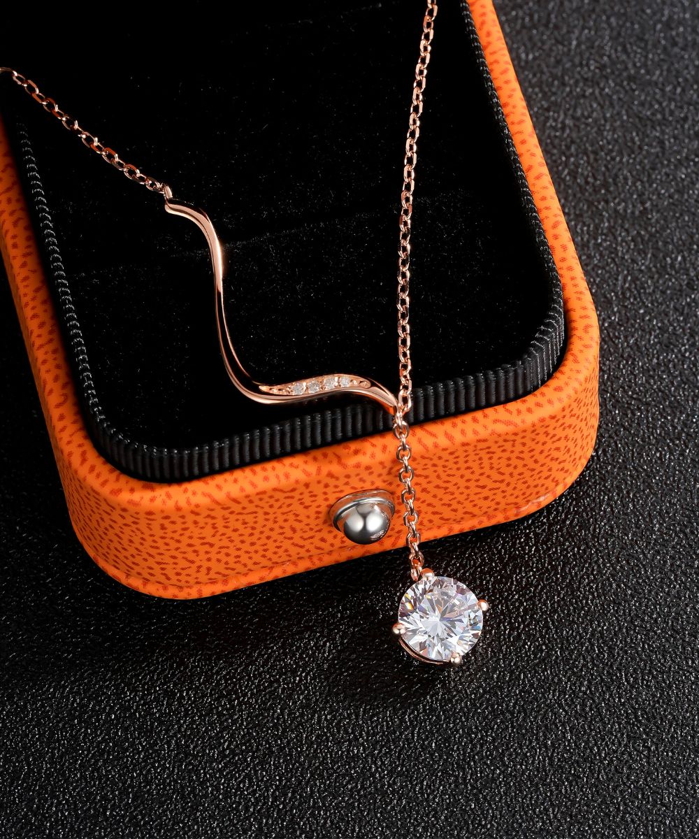 Satéur Vérité Sacrée Diamond Necklace™, 18K White Gold