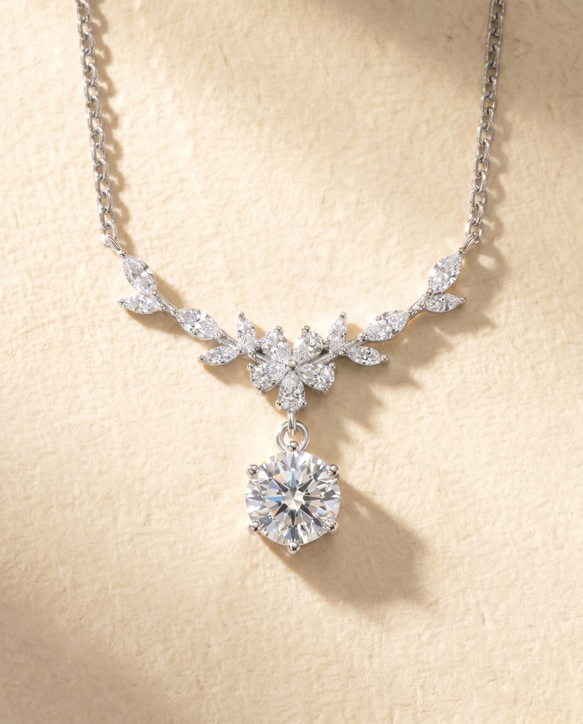 Satéur Fleur de Versailles Necklace™